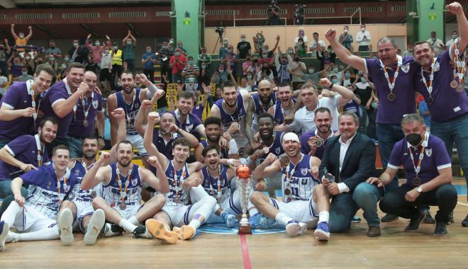 Baschet / FC Argeş, medalii de bronz în Liga Naţională masculină