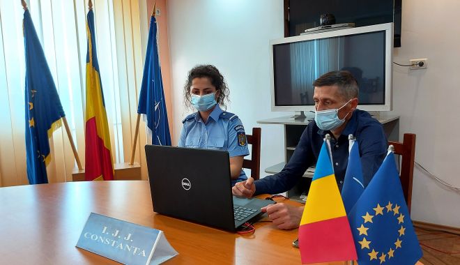 Jandarmii și specialiștii antidrog din Constanța discută online cu elevii