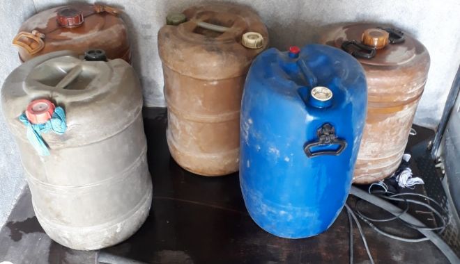 PERCHEZIȚII în județul Constanța. Kerosen furat dintr-o cisternă, vândut de suspecți!