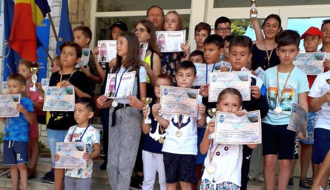 Medalii pentru tinerii şahişti de la CS Năvodari la turneul de la Mangalia