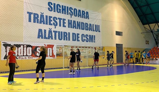 Handbalistele de la CSU Neptun, în cantonament la Sighişoara. Două jucătoare noi în lot