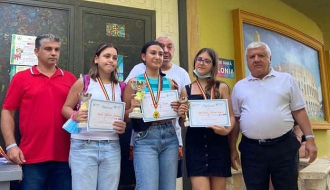Şahiştii de la CS Năvodari, remarcaţi în turneul de la Mamaia
