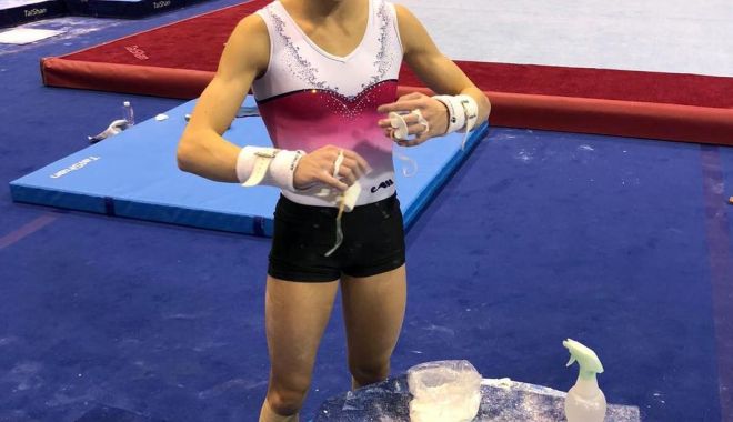 Gimnastică / Maria Ceplinschi, primele antrenamente în sala de la Kitakyushu, înaintea startului Mondialelor