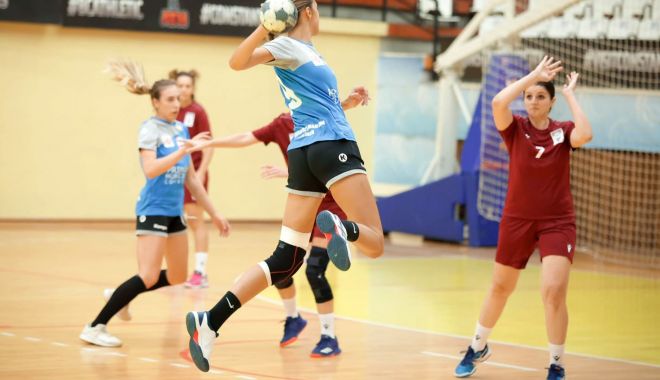 Handbal / CSU Neptun înfruntă pe CSM Roman la Sala Sporturilor