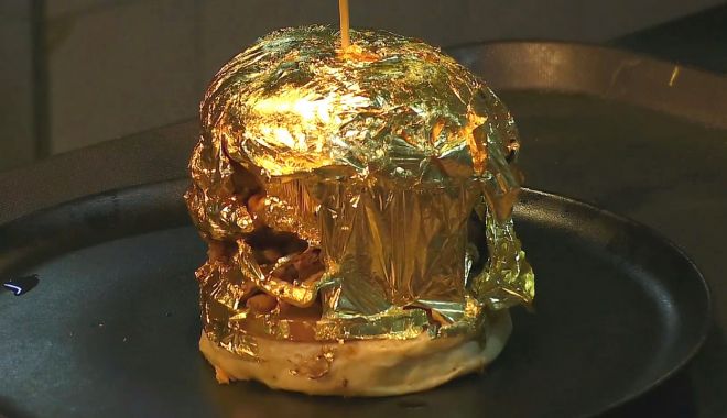 Burgerul de 1.000 de euro a fost lansat la cel mai mare eveniment gastronomic din România
