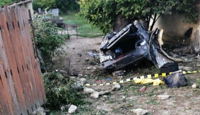 GALERIE FOTO. ACCIDENT GRAV, soldat cu UN MORT, în județul Constanța