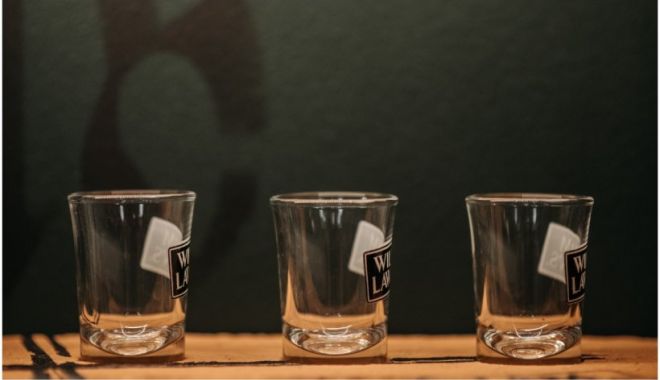 Persoane decedate în Rusia, după ce au consumat alcool contrafăcut