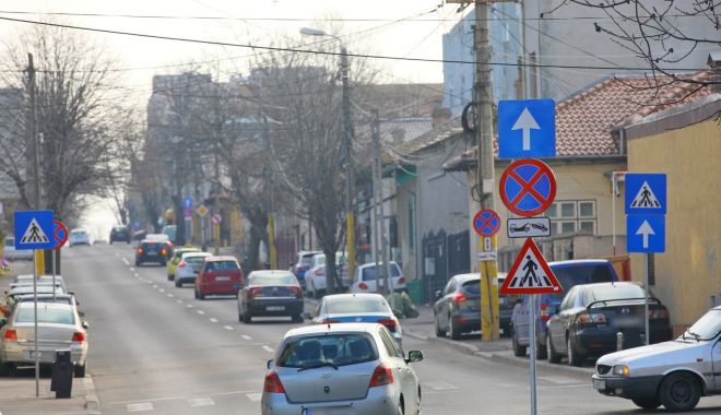 Apel către conducătorii auto: Circulați cu atenție în zonele în care a fost instituit sens unic!