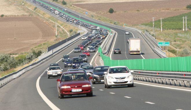 ACCIDENT PE AUTOSTRADA SOARELUI. RESTRICȚII PE SENSUL SPRE LITORAL