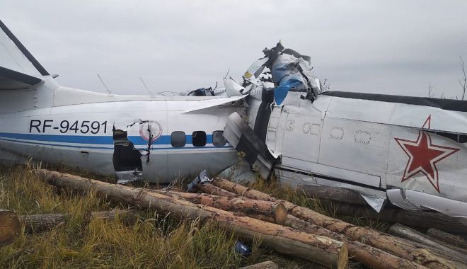 Tragedie aviatică în Rusia: Un avion cu 23 de persoane la bord s-a prăbușit, 16 oameni au murit