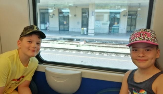 Bilete de tren gratuite pentru copiii care pleacă în tabere