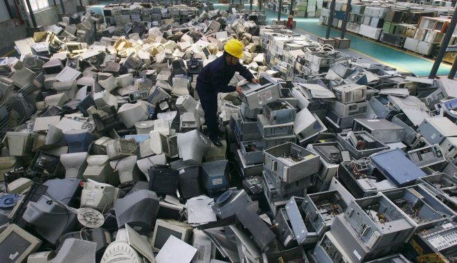 Campanie de colectare de deşeuri electrice şi electronice, la Constanţa