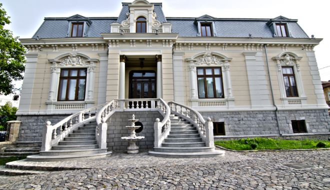Tulcea: Personalități grecești prezentate publicului, la Casa Avramide