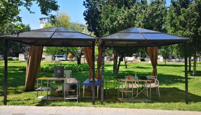 Centru de vaccinare în Piaţeta Cazino din Mamaia, în week-end