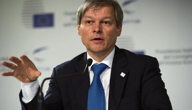 Dacian Cioloş: Avem mandat să solicităm în coaliţie demisia premierului