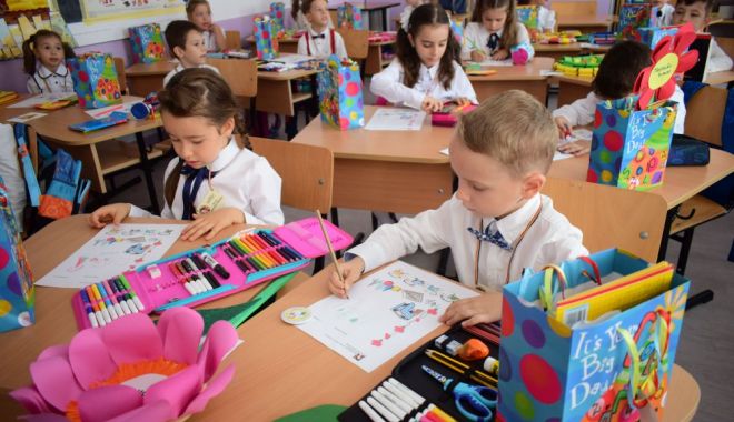 Liderii profesorilor, părinților și elevilor cer imperativ testarea: „Guvernul trebuie să trimită teste în toate unitățile de învățământ”