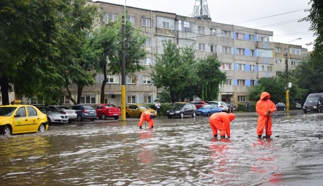 COD PORTOCALIU de PLOI abundente, la Constanţa