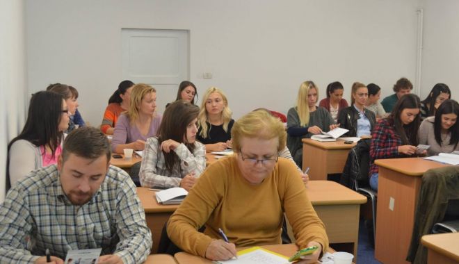 Peste 14.600 de participanţi la cursurile organizate de ANOFM în primele nouă luni ale anului 2021