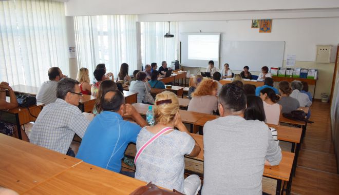 Concursul pentru directori, în luna iulie. Proba scrisă va fi eliminatorie, cu minimum nota 7
