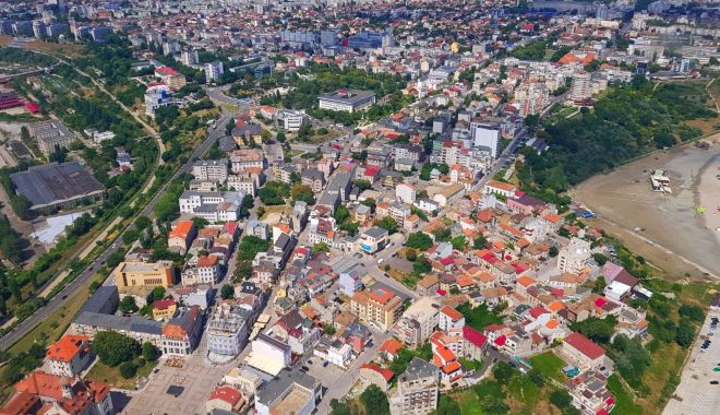 Primăria Constanța reia acțiunile de dezinsecție prin aplicarea de tratamente aviochimice