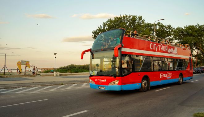 CT BUS. Autobuzele etajate ies pe traseu din week-end