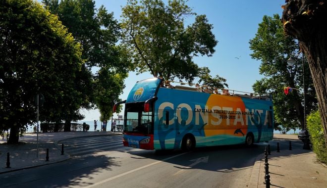 CT BUS. Autobuzele etajate circulă deviat, în weekend