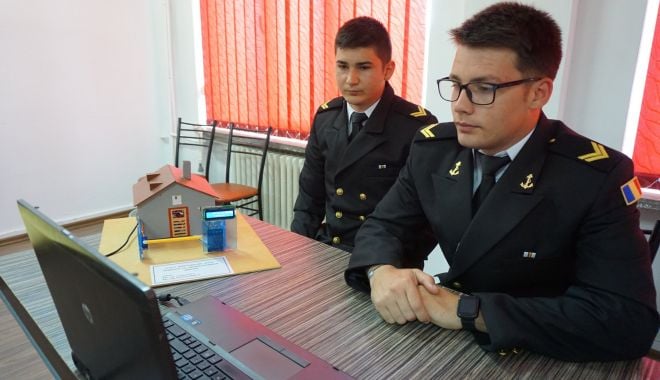 Doi elevi, premiaţi la competiția „Tehnonav Junior“ 2021