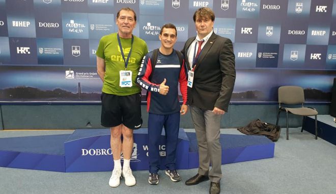 Marian Drăgulescu , în finala de la sărituri la Cupa Mondială de Gimnastică de la Osijek