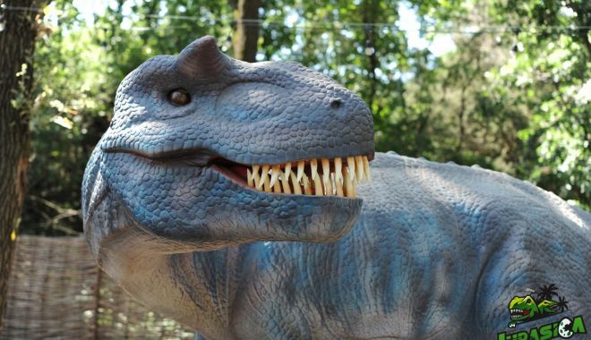 Surpriza verii la Neptun. Parc tematic cu dinozauri pentru copii
