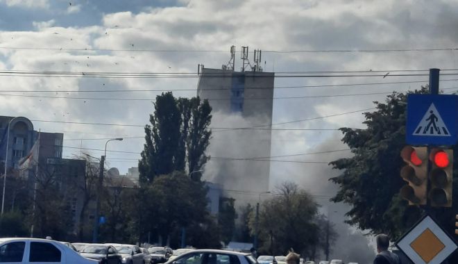 GALERIE FOTO / UPDATE. INCENDIU PUTERNIC la Spitalul de Boli Infecţioase Constanţa