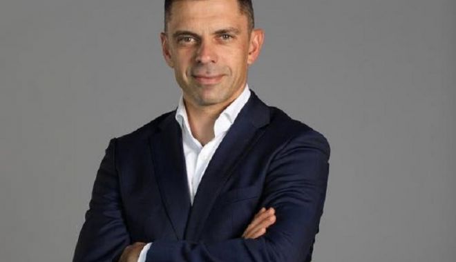 Ministrul Novak i-a cerut scuze Anei Maria Popescu: "Îmi pare foarte, foarte, foarte rău. S-a înțeles foarte greșit."