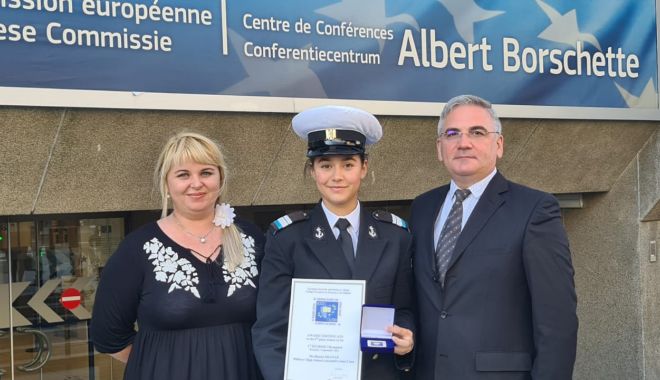 Elevă de la Colegiul Militar „A.I. Cuza”, premiată la Bruxelles