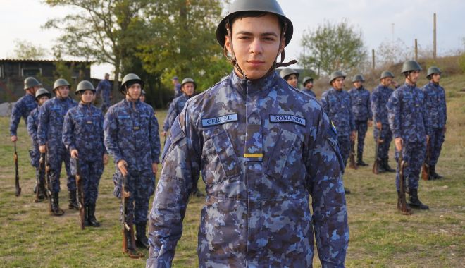 Elevii Şcolii de Maiştri Militari a Forţelor Navale, pregătiți pentru depunerea jurământului
