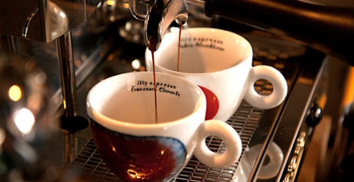 Primăria Bârlad își cumpără aparat de cafea de 8.000 de lei, cu comandă vocală