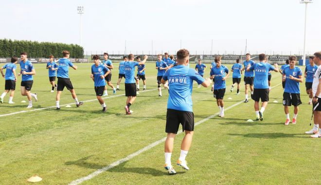 Fotbal / Juniorii de la FCV Farul Constanţa au revenit la antrenamente