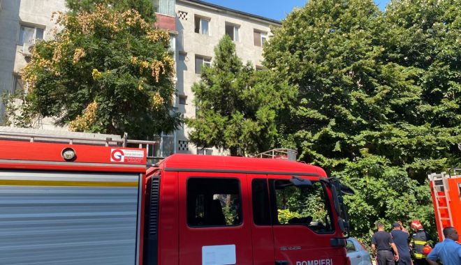 GALERIE FOTO / Incendiu la un apartament din municipiul Constanța