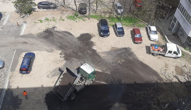 Fără biserică între blocuri, în Tomis III