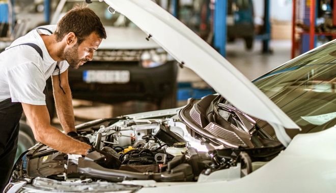 RCA cu decontare directă introduce preţuri de referinţă pentru reparaţiile auto