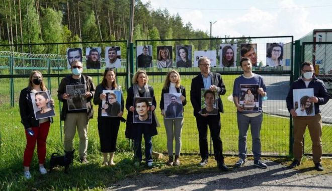AFP - Organizaţia „Reporteri fără frontiere” a protestat la graniţa cu Belarus