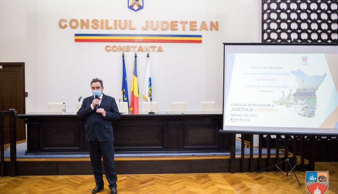 Aleşii judeţeni au dezbătut şi au votat două proiecte importante