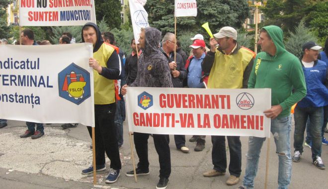 Guvernanții acceptă majorarea salariului minim pe economie doar în vorbe