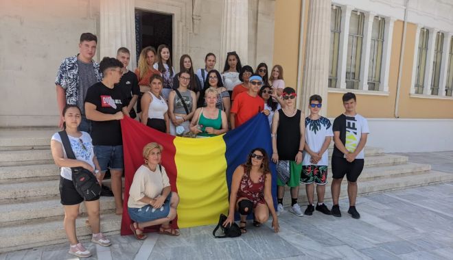 Stagii de pregătire în industria hotelieră europeană pentru 38 de elevi ai Liceului „C.A. Rosetti”