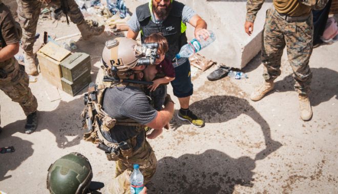 Evacuarea afganilor va continua chiar și după retragerea trupelor americane