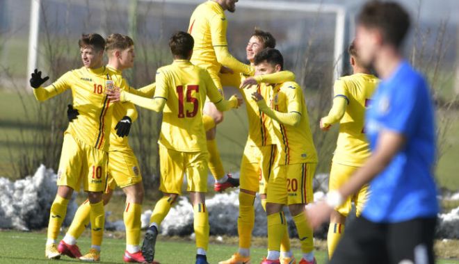 Fotbal / Naţionala de juniori U18 a României, amical cu FC Metaloglobus