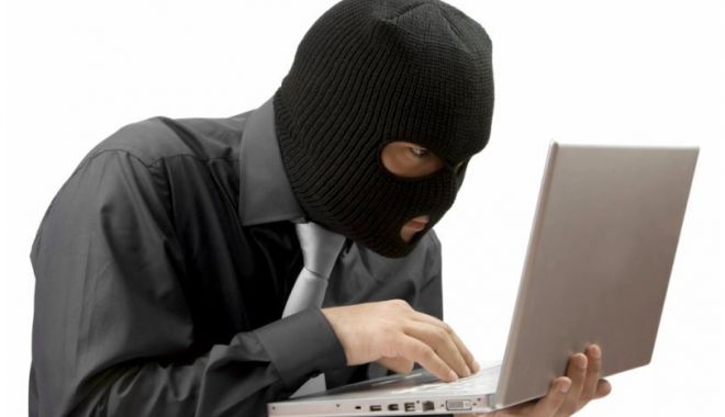 Aveți grijă cui dați datele de pe cardurile bancare!