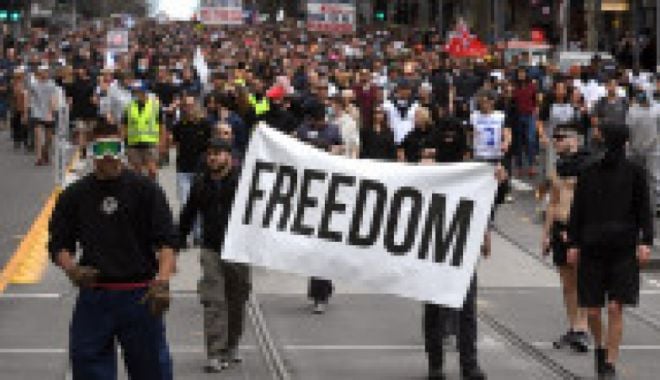 Proteste masive în Australia împotriva unui nou lockdown. Sute de persoane, arestate