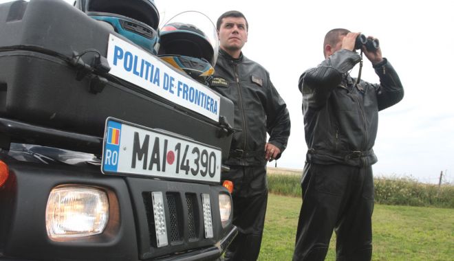 14 migranţi, prinşi când încercau să treacă ilegal frontiera din România în Ungaria