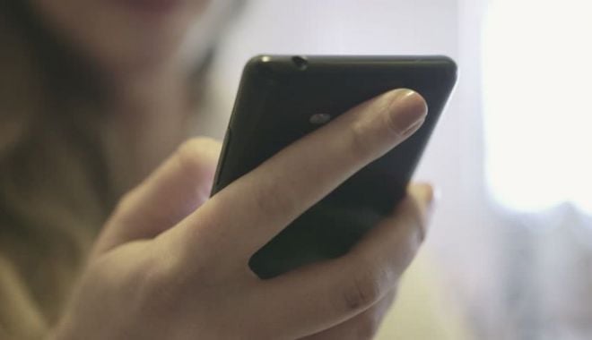 A furat telefonul unei fetițe, în parcul din Cernavodă