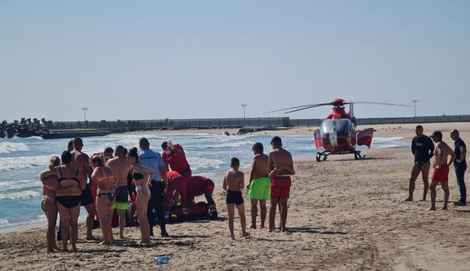 GALERIE FOTO. Elicopterul SMURD pe plaja Neptun. Un bărbat scos din valuri - galeriefoto1-1629448833.jpg