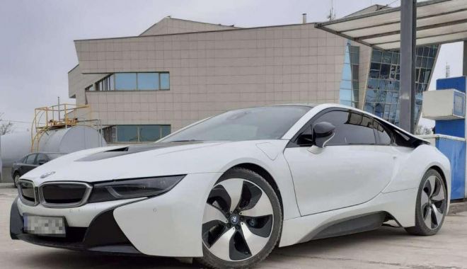 Autoturism BMW model hibrid, furat din Norvegia, găsit într-un sat din județul Constanța